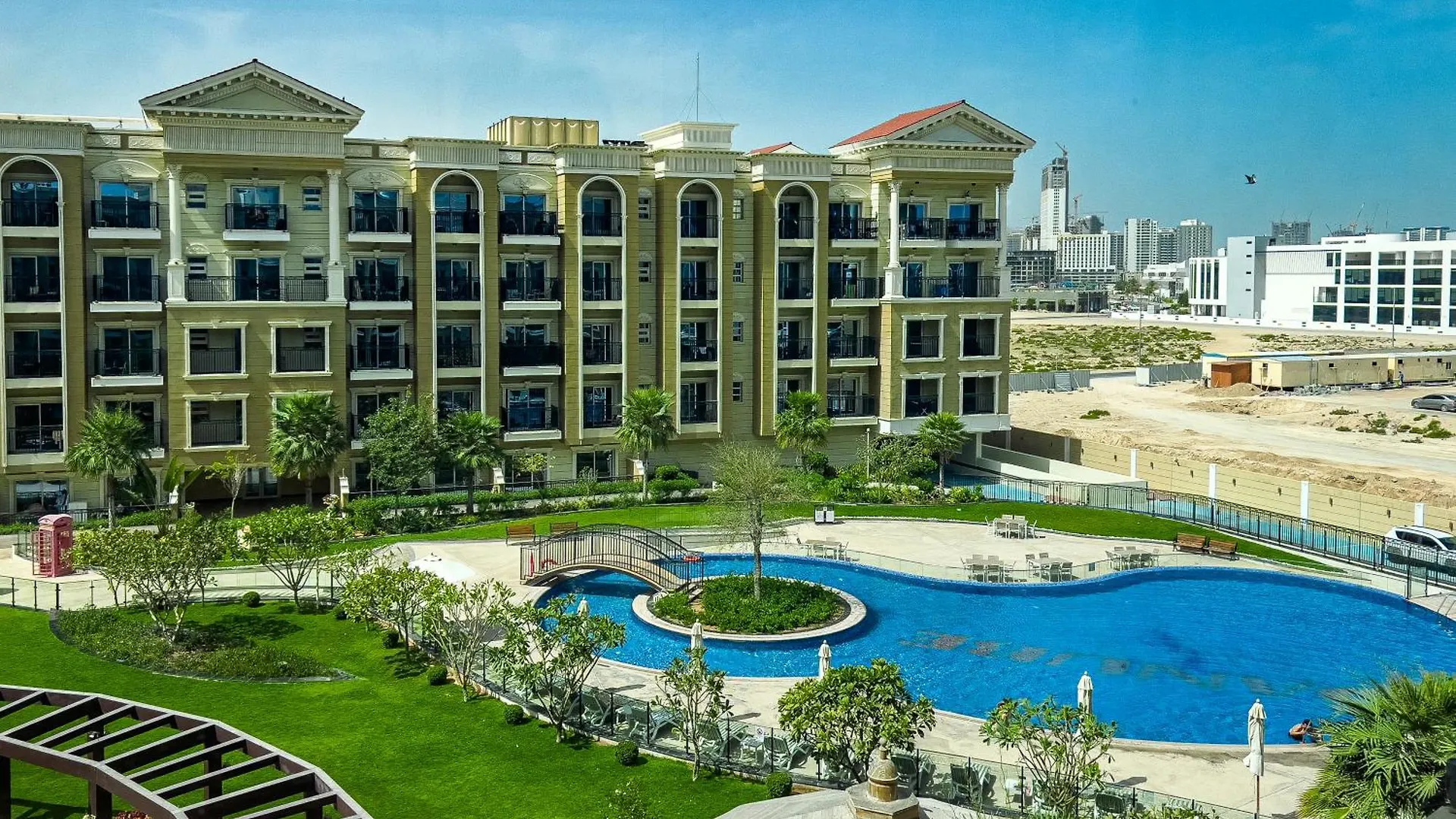 Modern Serene Studio At Danube Resorts Perfect Vacation Home Dubai Holiday home